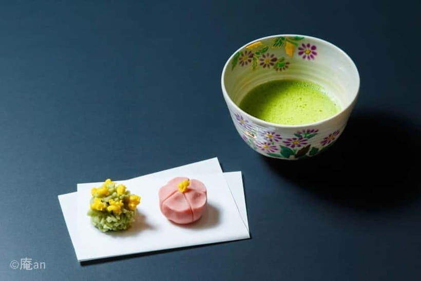 2 Types of Japanese Sweets making and Tea Ceremony - What you make: Ohigashi with wasanbon sugar