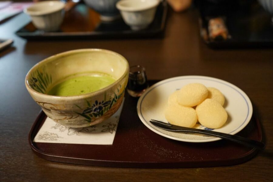 4.5-hr Kyoto Historical Highlights Bike Tour with UNESCO - Lunch in a Traditional Japanese House: Soba, Matcha, Mochi, and Yatsuhashi