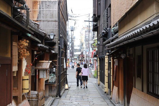 4 hours private tour of Kyoto - Stop 2: Fushimi Inari-taisha’s 1,000 Torii Gates (No Rushing Allowed)
