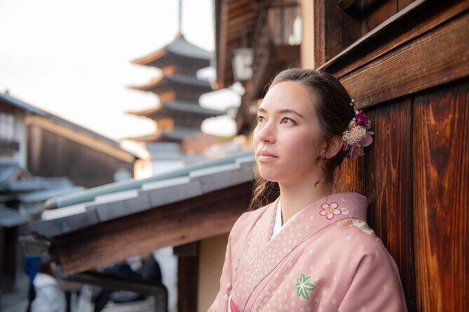 A Privately Guided Photoshoot in Beautiful Kyoto by a Pro - Gion to Higashiyama: why this route works for portraits