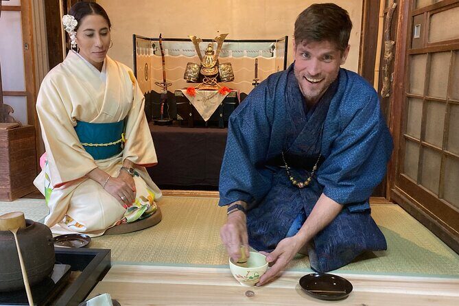 A Unique Antique Kimono and Tea ceremony Experience in English - English, Small Group Size, and the Photo-Friendly Pace