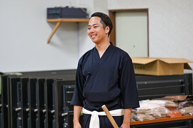 Ancient Katana Training in Kyoto with Local Students - A 400-Year-Old Kobudo Tradition in Kyoto