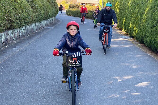 Arashiyama Bamboo Forest Family Bike Tour ( Infants & Kids ) - Arashiyama Kimono Forest: snack time plus charm