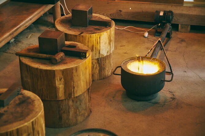 Authentic Knife Making Experience at a Blacksmith in Kyoto - Entering Atelier NIN’s Kyoto Knife Workshop at Rurikoin