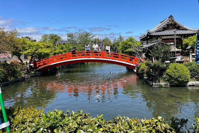 Discover Kyoto by Bike Full Day Tour - Toji’s five-story pagoda sets the tone
