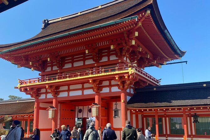 Discover the Secrets of Fushimi Inari and Gion with a Local Guide - Gion: machiya streets and the easiest way to orient yourself