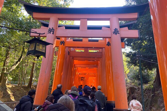 Discover the Secrets of Fushimi Inari and Gion with a Local Guide - Yasaka Shrine at the edge of Gion