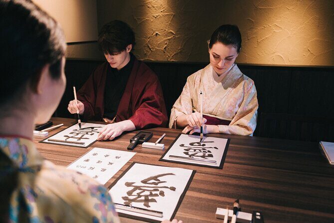 Elegant Tea Ceremony While Wearing Kimono Experience in Kyoto - Logistics that matter: time, crowding, and staying comfortable