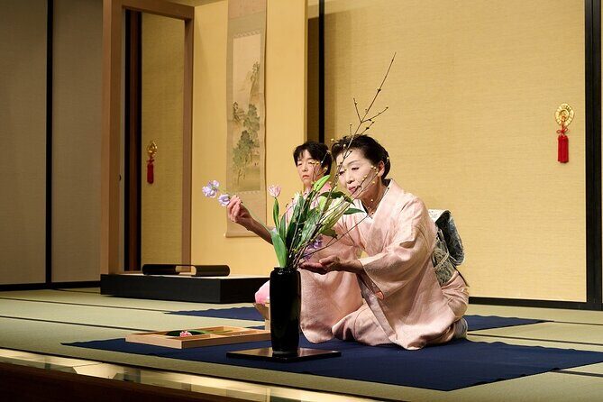 Experience Japan's Traditional Culture Night Tour in Kyoto - Zen-style vegetarian dinner: what’s included and what to watch for