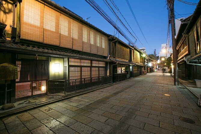 Experience Japan's Traditional Culture Night Tour in Kyoto - Price and value: what you’re actually paying for