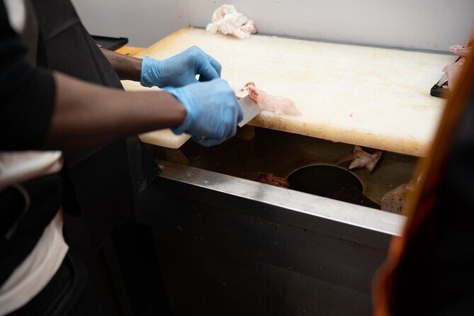 Fish Cutting workshop in Kyoto Japan - Knife skills + sashimi logic: how the cutting lesson turns into lunch