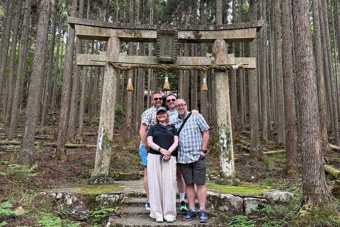 From Bamboo to Hidden Shrines: Kyoto’s Private Escape Tour by Car - Kyoto Station to Arashiyama: Bamboo Forest Without the Crowd Rush