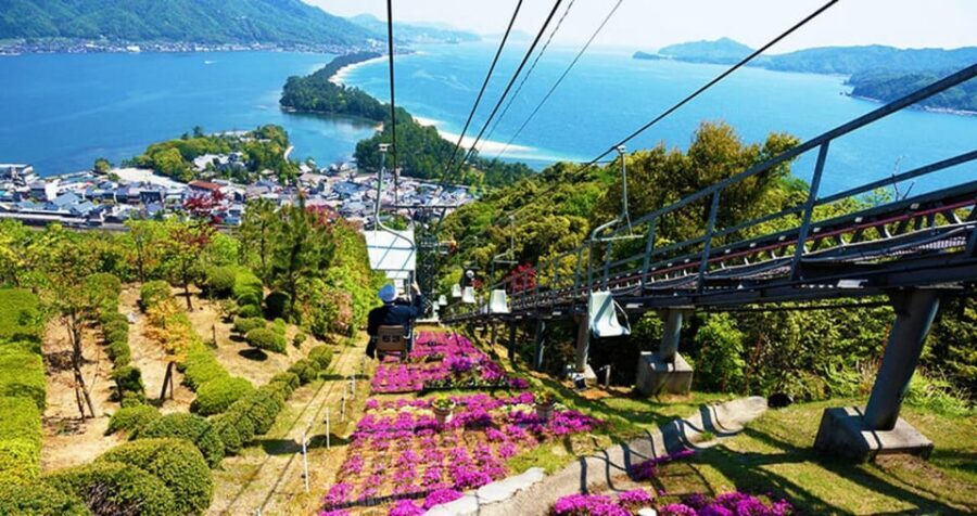 FromOsaka/Kyoto:Hiroshima & Miyajima Private Tour with Lunch - Hiroshima Peace Memorial Park: the stop where you slow down on purpose