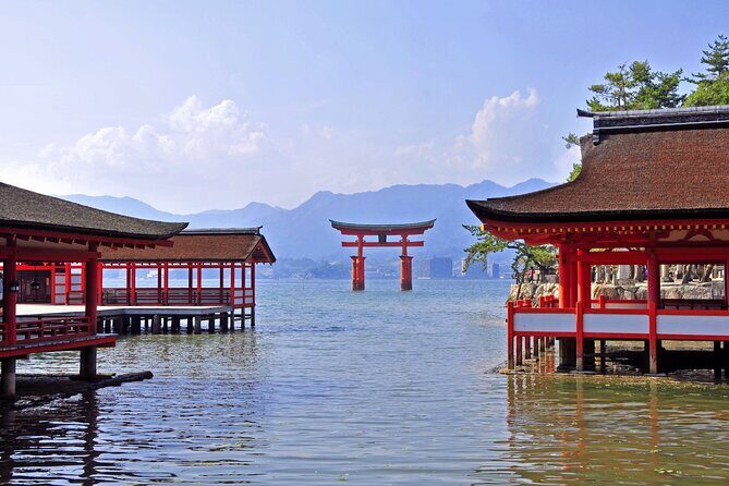 Full Day Hiroshima and Miyajima Bus Tour - Hiroshima Peace Memorial Museum: 90 Minutes to Understand, Not Just Look