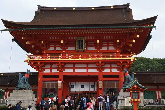 Fushimi Inari & Nara Highlights Walking Tour - Fushimi Inari Otabisho: the torii tunnel that never gets old