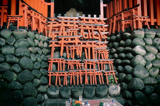 Fushimi Inari Shrine: Explore the 1,000 Torii Gates on an audio walking tour - The Senbon Torii: how to enjoy the 1,000 gates without feeling rushed