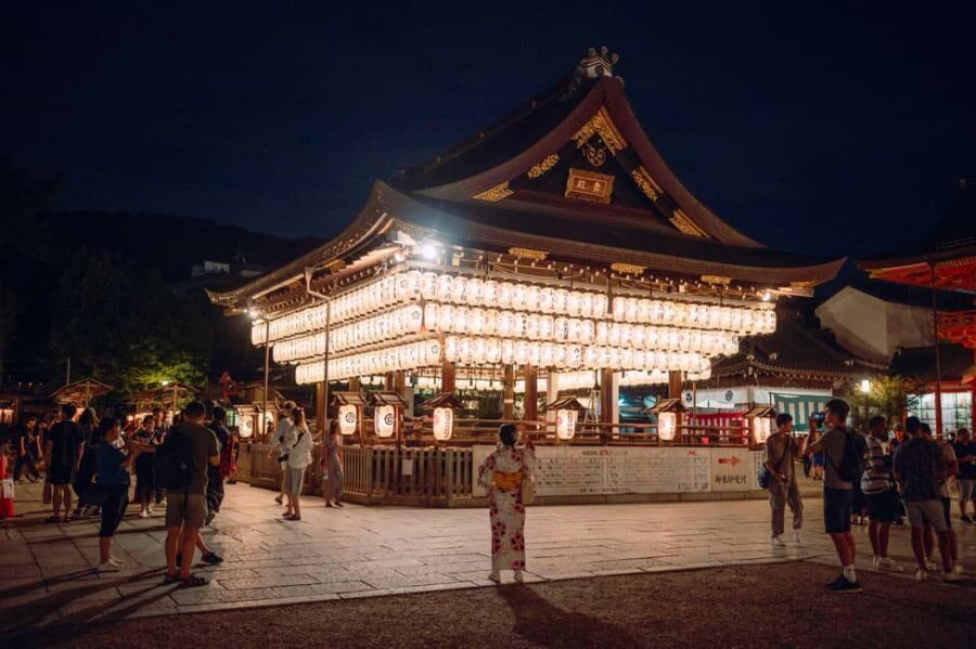Gion at Night: Secrets and Legends of the Geishas - Why Gion at Night Feels Different (and Why This Walk Fits)