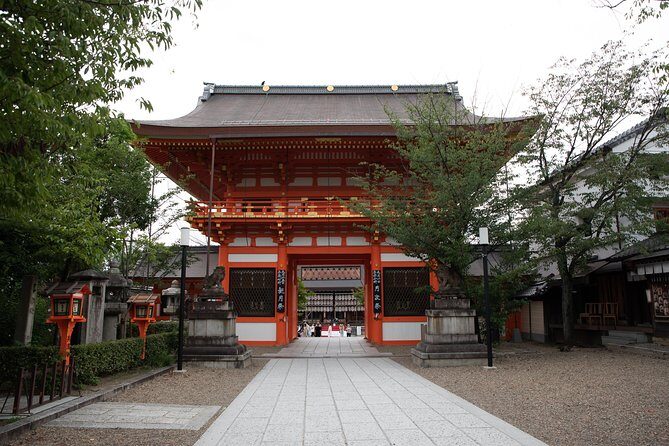 Highlights & Hidden Gems With Locals: Best of Kyoto Private Tour - Gion: Geisha-District Memories Without the Rush