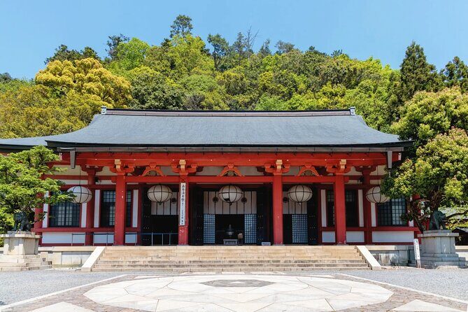 Hike and explore the Kurama and Kibune ancient Paths - Stop 1: Kurama-dera Temple and the mountain-hall viewpoint