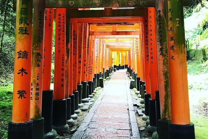 Inside of Fushimi Inari - exploring and lunch with locals - Lunch, tea, and boiled egg: fueling your torii climb