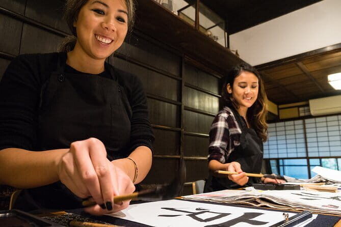 Japanese Calligraphy - Shodo - Lesson (near Kyoto Station) - Writing kanji for Kyoto, forever, and your name