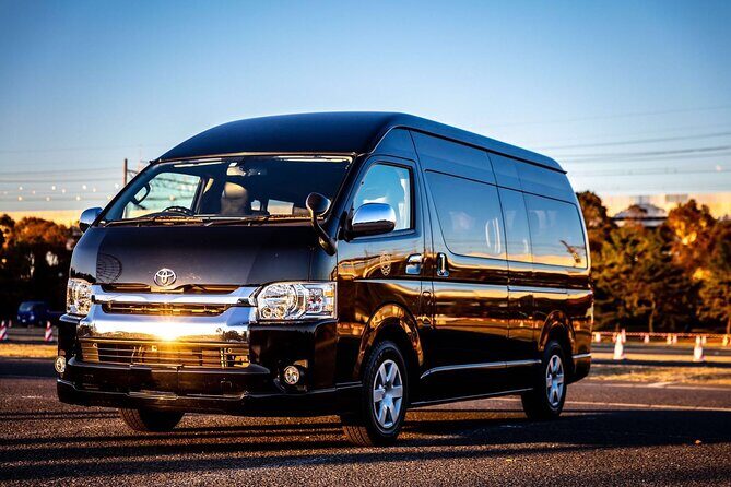 Kansai KIX pick up or drop off service⇋Kyoto urban area - Baby Seats and Small-Group Reality Checks