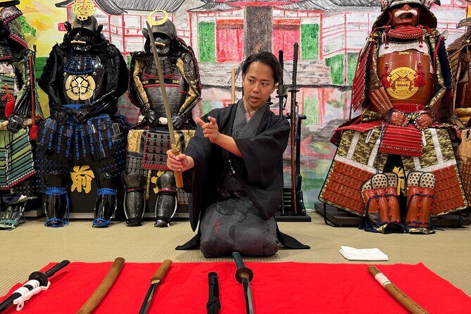 Katana Shopping with Professional Guidance in Kyoto - Logistics That Matter: Mobile Ticket, Private Group, Easy Start/End