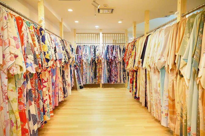 Kimono and Yukata Experience in Kyoto - Where you start in Kyoto: the Gion meeting point