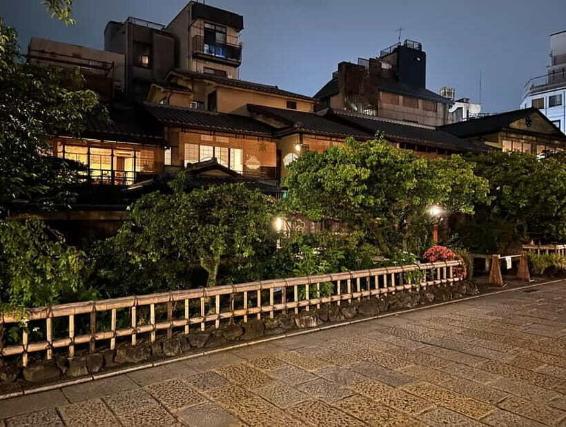 Kioto: Gion Tour, recorrido a pie (Español/Castellano) - Maiko and Geiko life: what you can learn, sighting or no sighting
