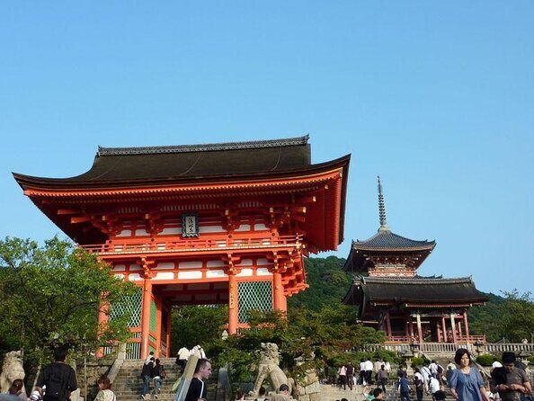 Kiyomizu Temple and Backstreets of Gion, Half Day Group Tour - Kiyomizu and Gion in Four Hours: What This Walk Gets You