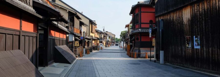 KIYOTO’s Kyoto Private Tour: Highlights & Hidden Gems - Arashiyama Bamboo Forest: A closing walk that feels different