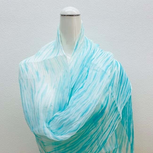 Kyo-arashi Shibori Scarf Class at Kyoto Shibori Museum - Kyo-arashi tube-and-string: why the patterns come out so sharp
