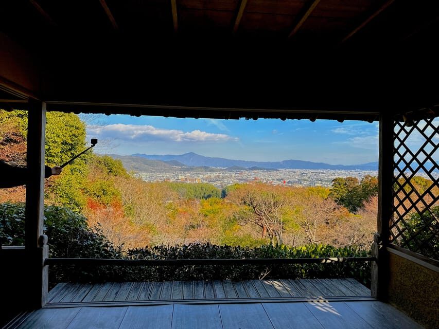 Kyoto: Arashiyama Bamboo Grove, Monkey Mountain Walking Tour - Meeting Point and Timing: Starting Fast Without Getting Lost