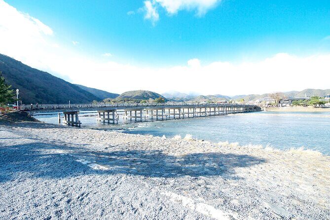 Kyoto: Arashiyama Bamboo, Temple, Matcha, Monkeys & secret spots - Meeting point, start-to-finish flow, and how the timing plays out