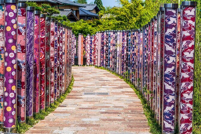 Kyoto Arashiyama Walking Tour: Bamboo, Monkeys, Gardens & Secrets - Nonomiya Shrine: the small stop that adds meaning