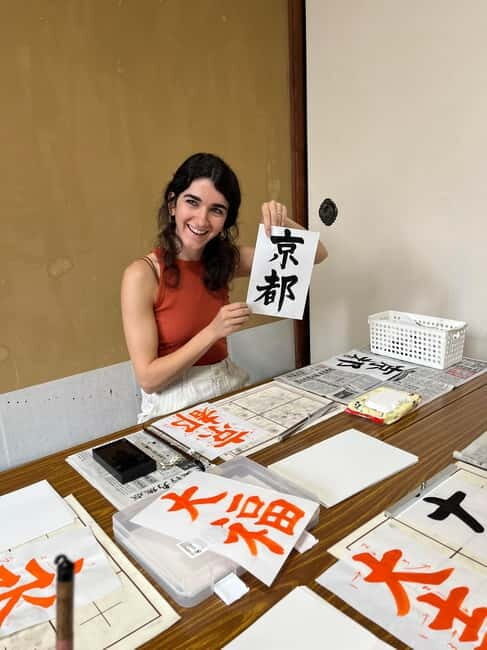 Kyoto: Calligraphy class at Buddhist temple in city center - Who should book this Kyoto calligraphy class