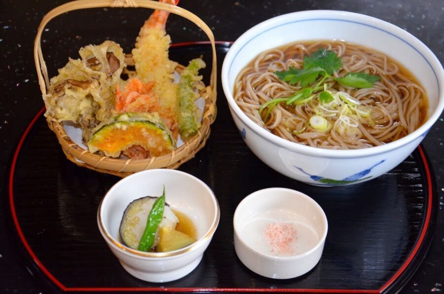 Kyoto: Casual Pontocho Evening Food Tour - Pace, comfort, and who this tour fits best