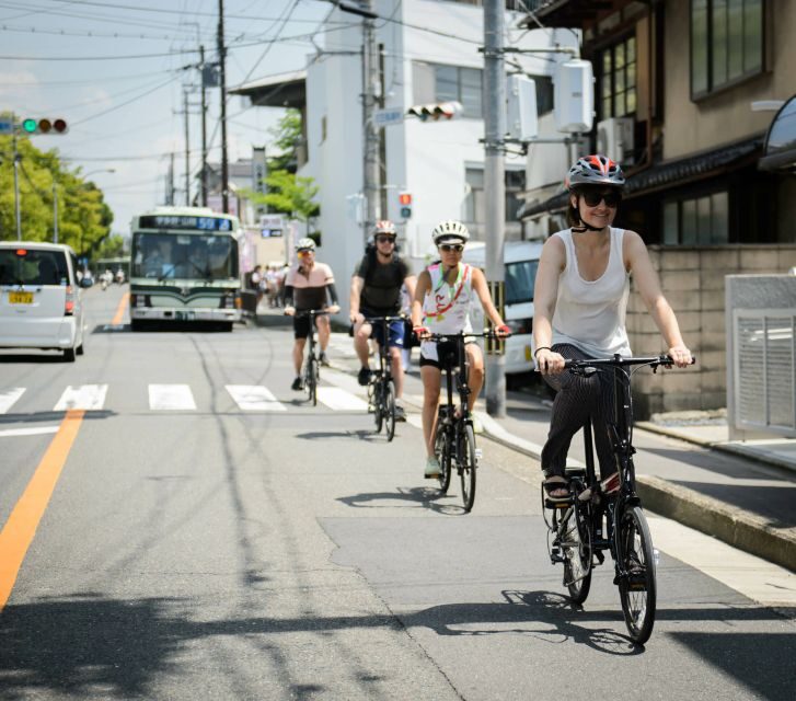 Kyoto: City Secrets eBike Tour - Food Stops and Local Flavor: Mochi, Cafés, and Small Detours