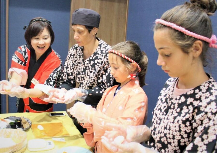 Kyoto: Cooking class, learning how to make authentic sushi - Building Your Nigiri: Pre-Cut Ingredients, Chosen Toppings, and Fish-Cut Options