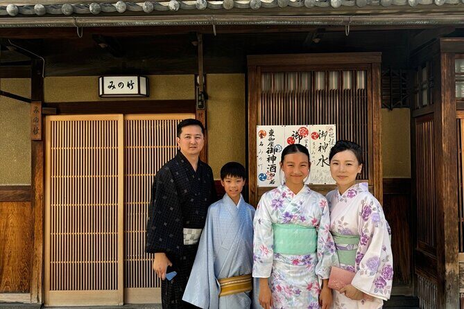 Kyoto Custom Private Car Tour with Local Guide - Why a private car in Kyoto beats subway time