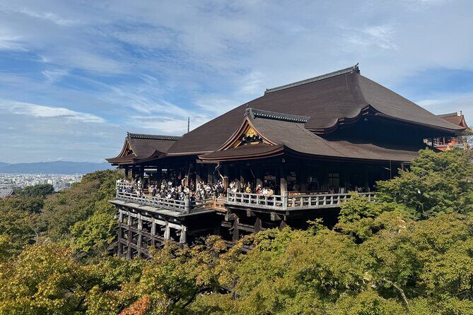 Kyoto Early Bird English Tour: Fushimi Inari & Gion(Private opt) - Stop 4 and 5: Hokanji (Yasaka Pagoda) and Yasaka Koshin-Do