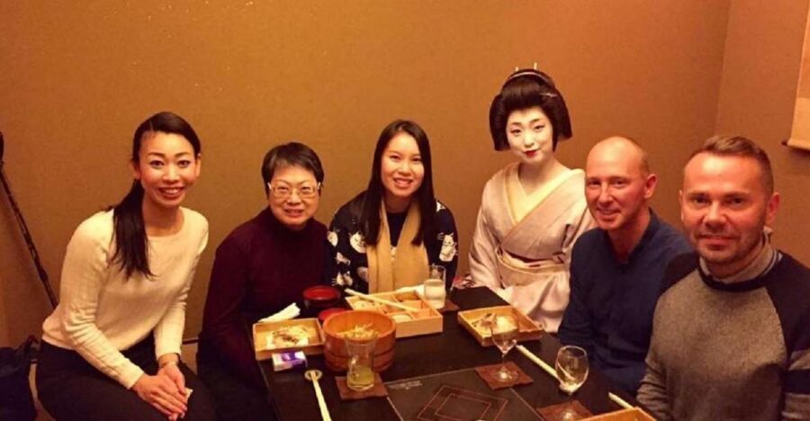 Kyoto Evening Gion Food Tour - Snacking in Kyoto: how the bite-sized stops teach you what matters