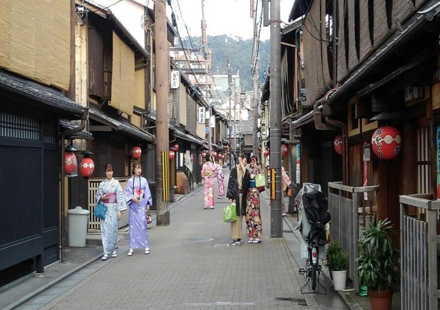 Kyoto Evening Gion Food Tour - Practical tips so your night runs smoothly