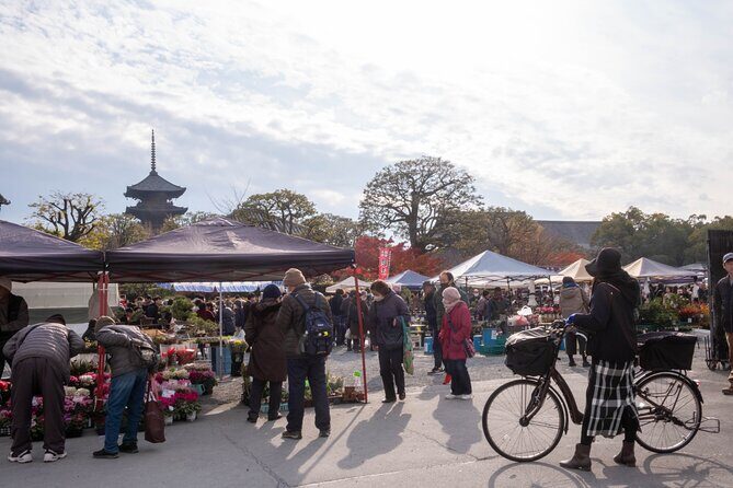 Kyoto Flea Market Cultural Exchange with English Learners - Logistics that affect your day: meeting point, walking, and timing