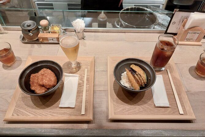 Kyoto Food Tour of 10 Tastings with Wagyu, Mochi & More Surprises - Stop 2 at Kyoto Tonkatsu Katsuda Shijo Kawaramachi: katsudon with a sweet twist