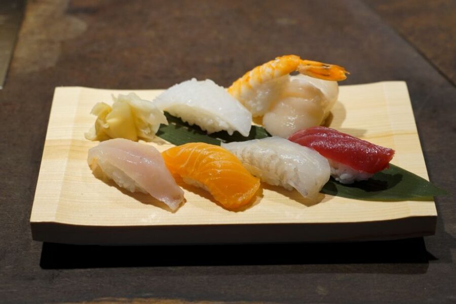Kyoto: Foodie Night Tour in Gion with 9 dishes + 6 Sake - Should you book this Gion and Ponto-cho foodie night?