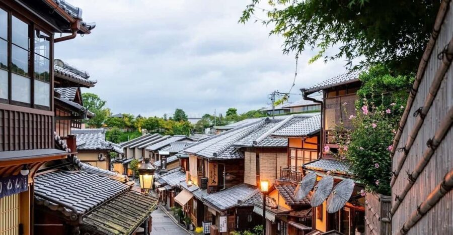 Kyoto full day private day trip with English speaking driver - Price and Value: What $404 Per Group Really Buys
