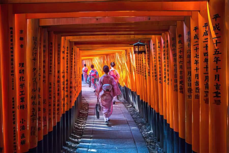Kyoto: Fushimi, Arashiyama - Bamboo, Monkey, Torii & Secrets - First stop: locating Inari Station and getting oriented fast