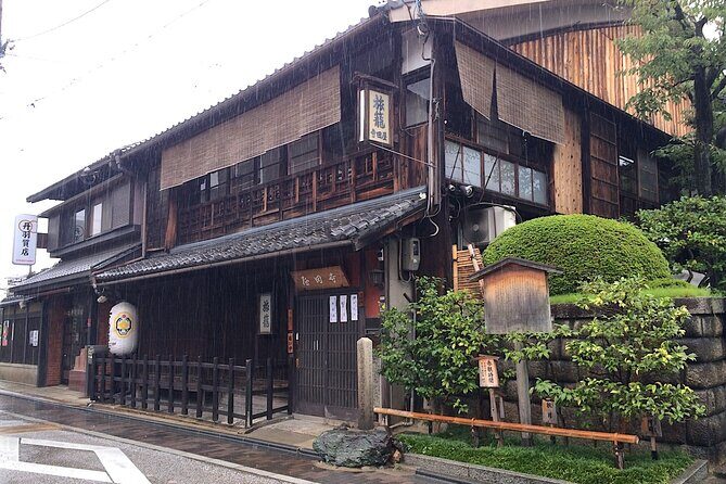 Kyoto Fushimi District Food and History Tour - Stop 4: Battle of Fushimiguchi Trace and the Meiji Turn