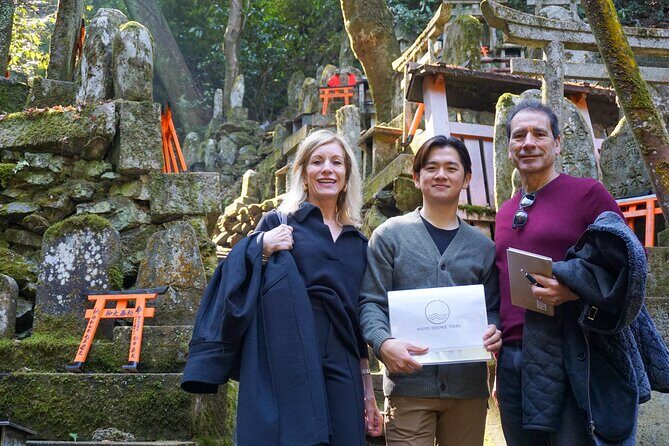 Kyoto: Fushimi Inari Hidden Hike (Private) - Meeting at FamilyMart Nakai Tofukuji: getting started without stress